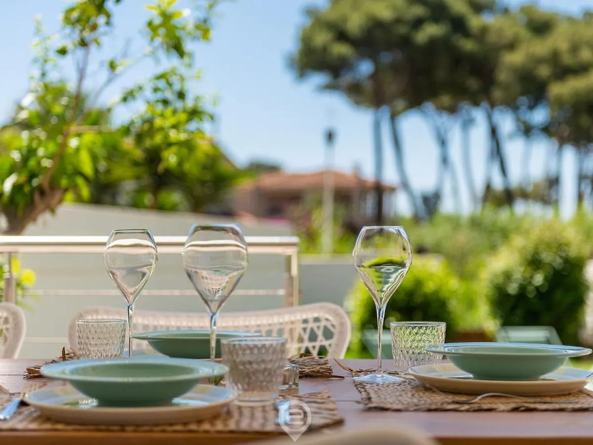 Charming Villa Levante - Seaside Su Forti