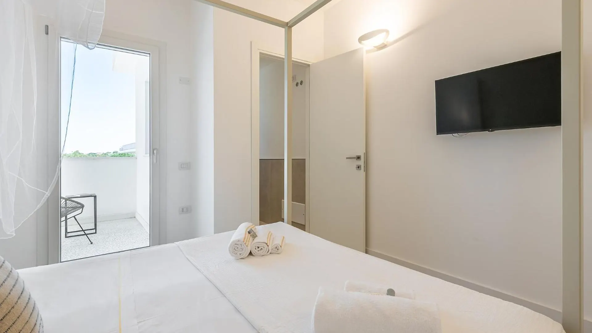 Charming Villa Levante - Seaside Su Forti