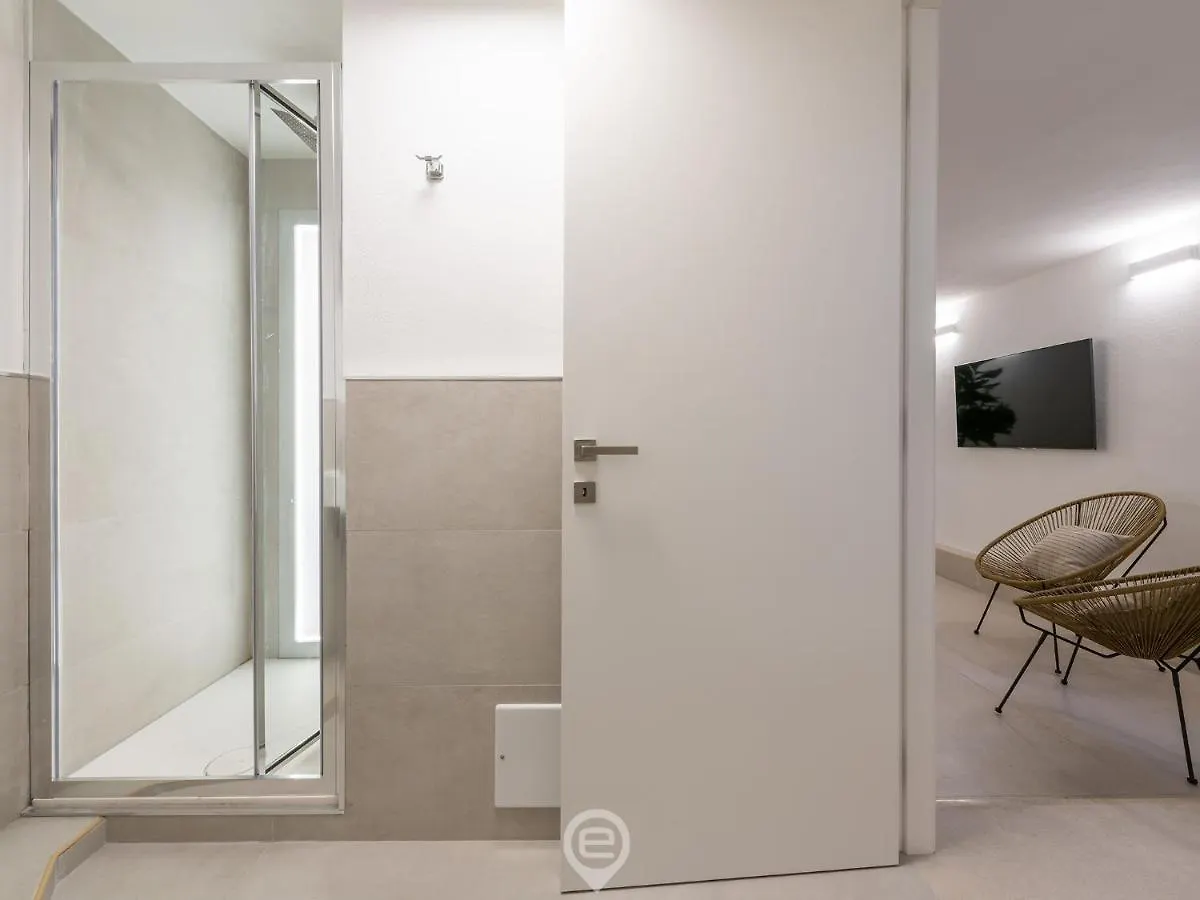 Charming Villa Levante - Seaside Su Forti 0*,